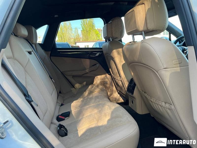 2021 Porsche Macan — Miniatură 9