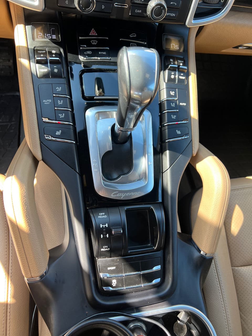 Porsche Cayenne 2017 — Миниатюра 12