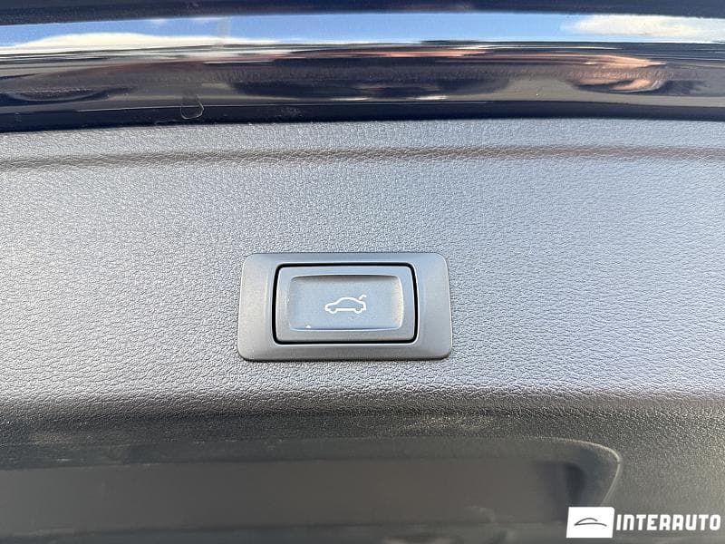 2020 Audi A4 — Miniatură 18