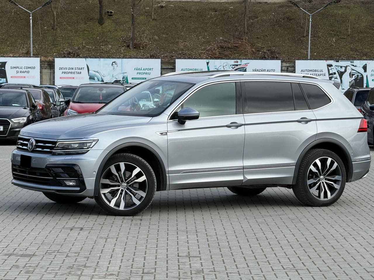 2020 Volkswagen Tiguan — Miniatură 2