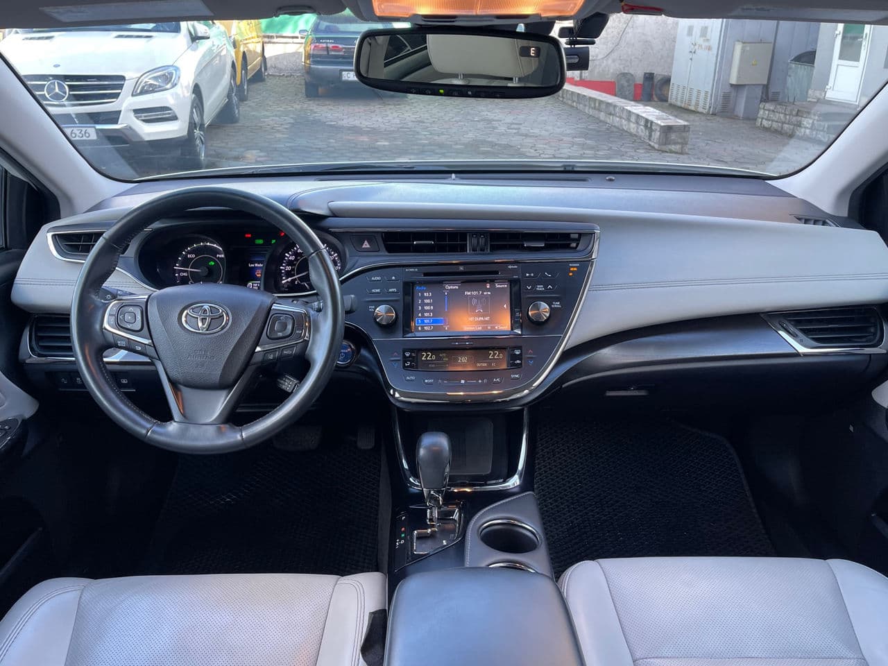 2017 Toyota Avalon — Miniatură 7