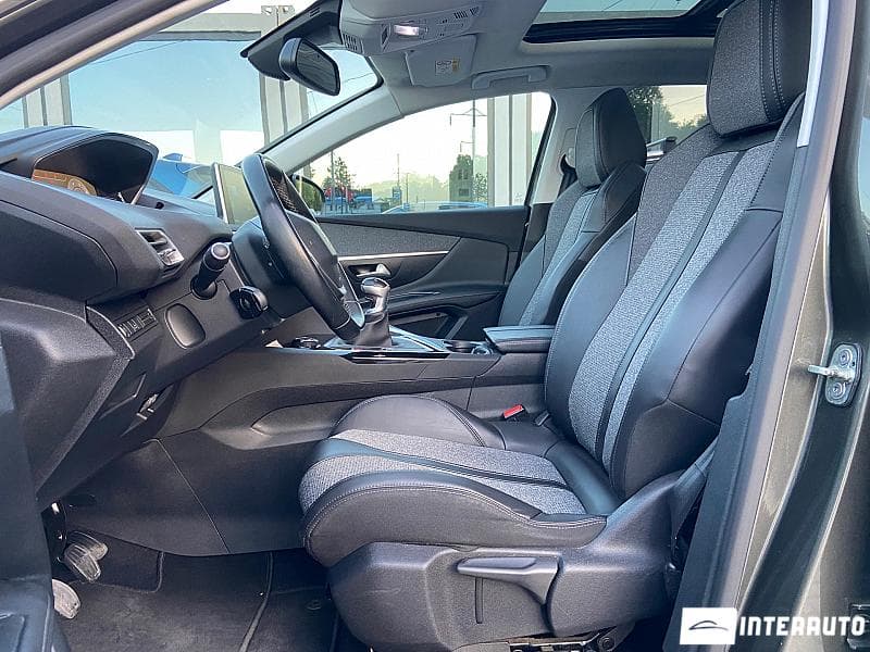 2018 Peugeot 3008 — Miniatură 7