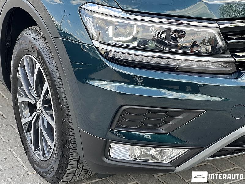 2017 Volkswagen Tiguan — Miniatură 4