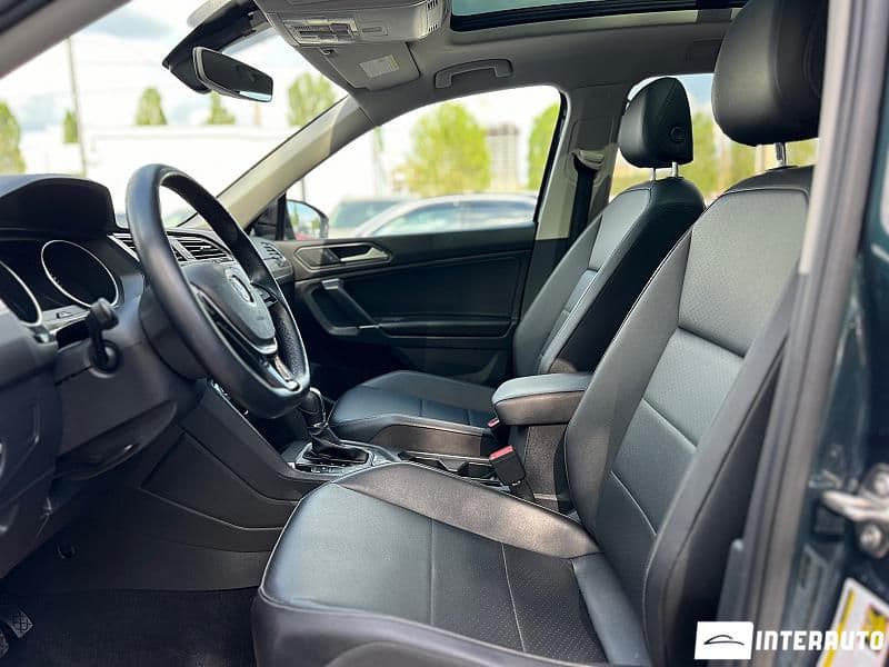 2017 Volkswagen Tiguan — Miniatură 9