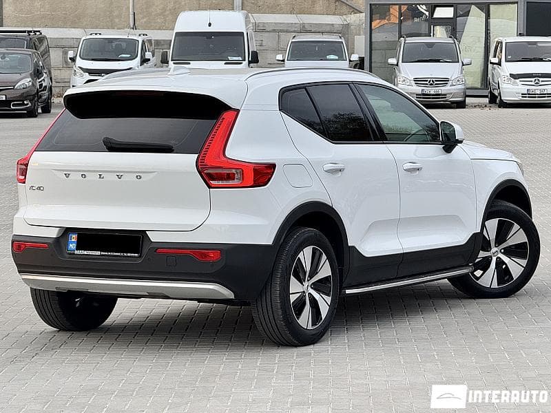 Volvo XC 40 2021 — Миниатюра 3