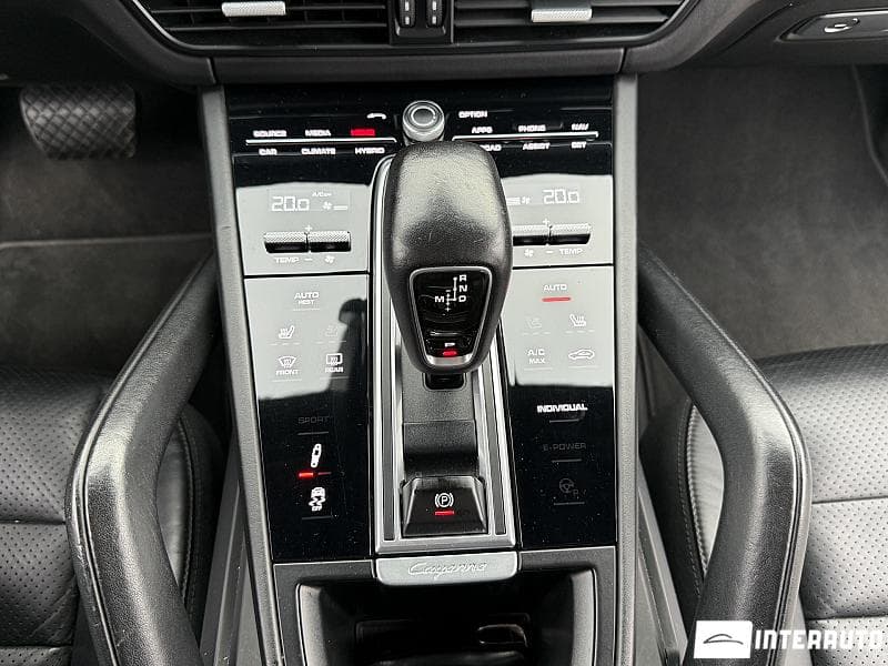 2018 Porsche Cayenne E-Hybrid — Miniatură 13