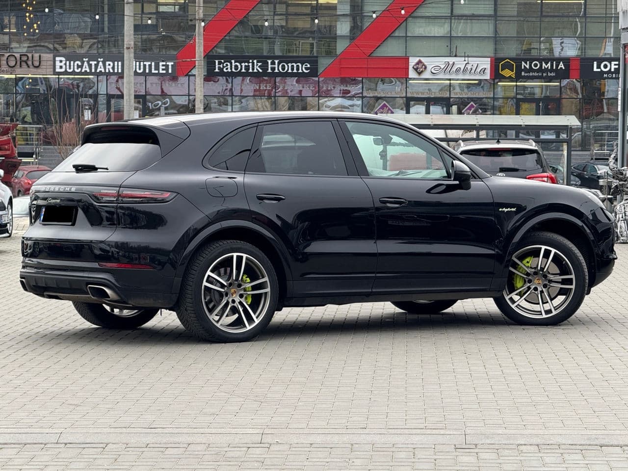 2018 Porsche Cayenne E-Hybrid — Miniatură 3