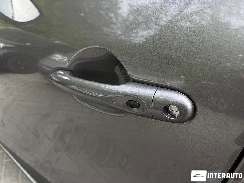 2015 Renault Captur — Miniatură 5