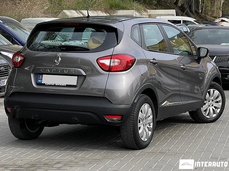 2015 Renault Captur — Miniatură 2