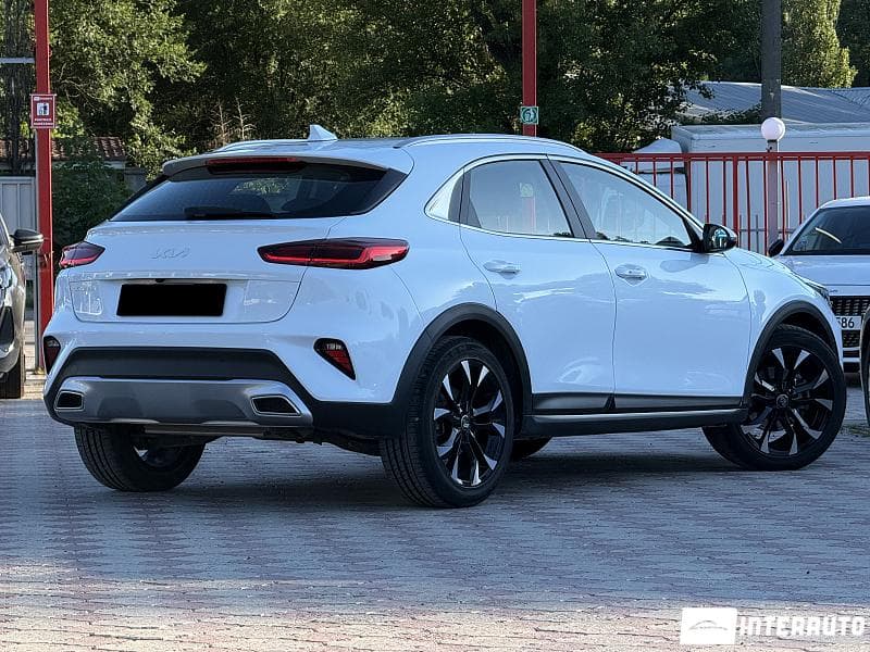 2022 Kia XCeed — Miniatură 2