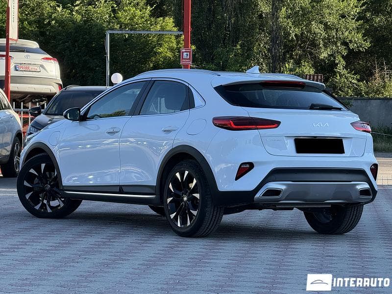 2022 Kia XCeed — Miniatură 3