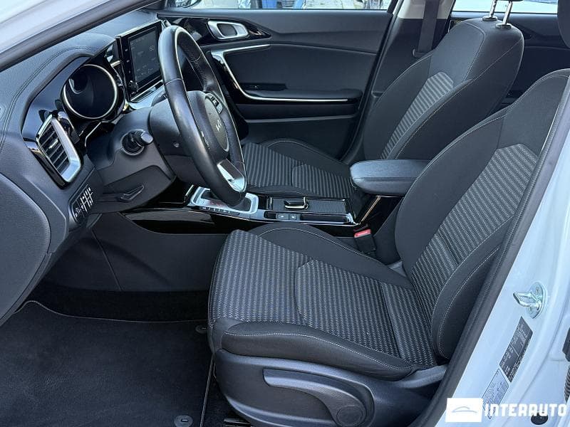 2022 Kia XCeed — Miniatură 6