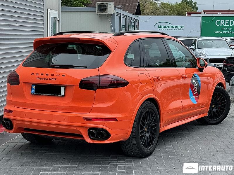 2016 Porsche Cayenne GTS — Miniatură 3