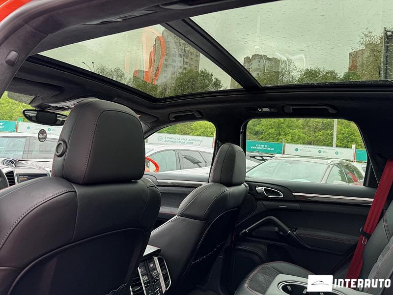 2016 Porsche Cayenne GTS — Miniatură 22
