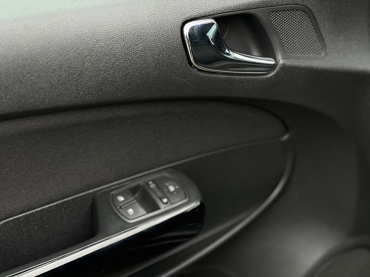 2014 Opel Corsa — Miniatură 5