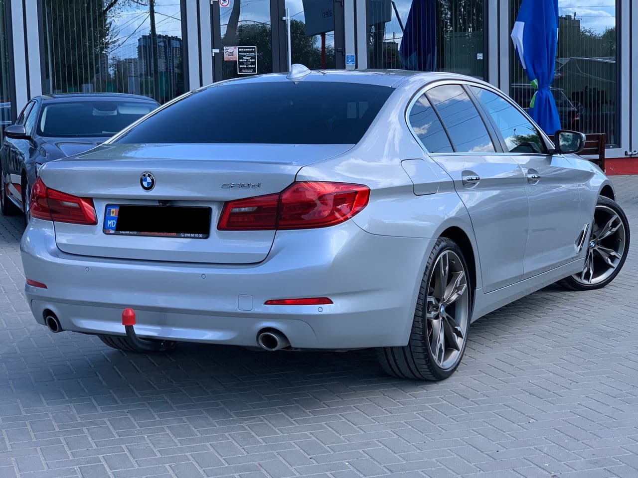 BMW 520 2017 — Миниатюра 3