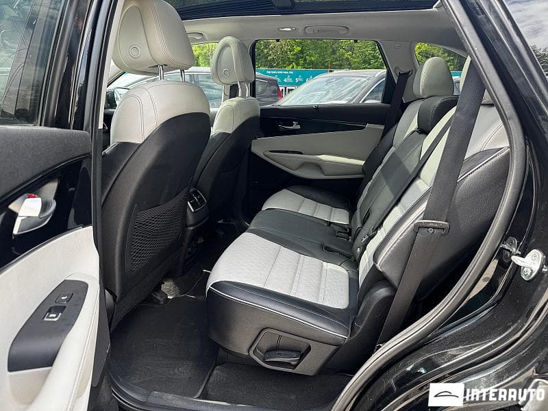 2016 Kia Sorento — Miniatură 21