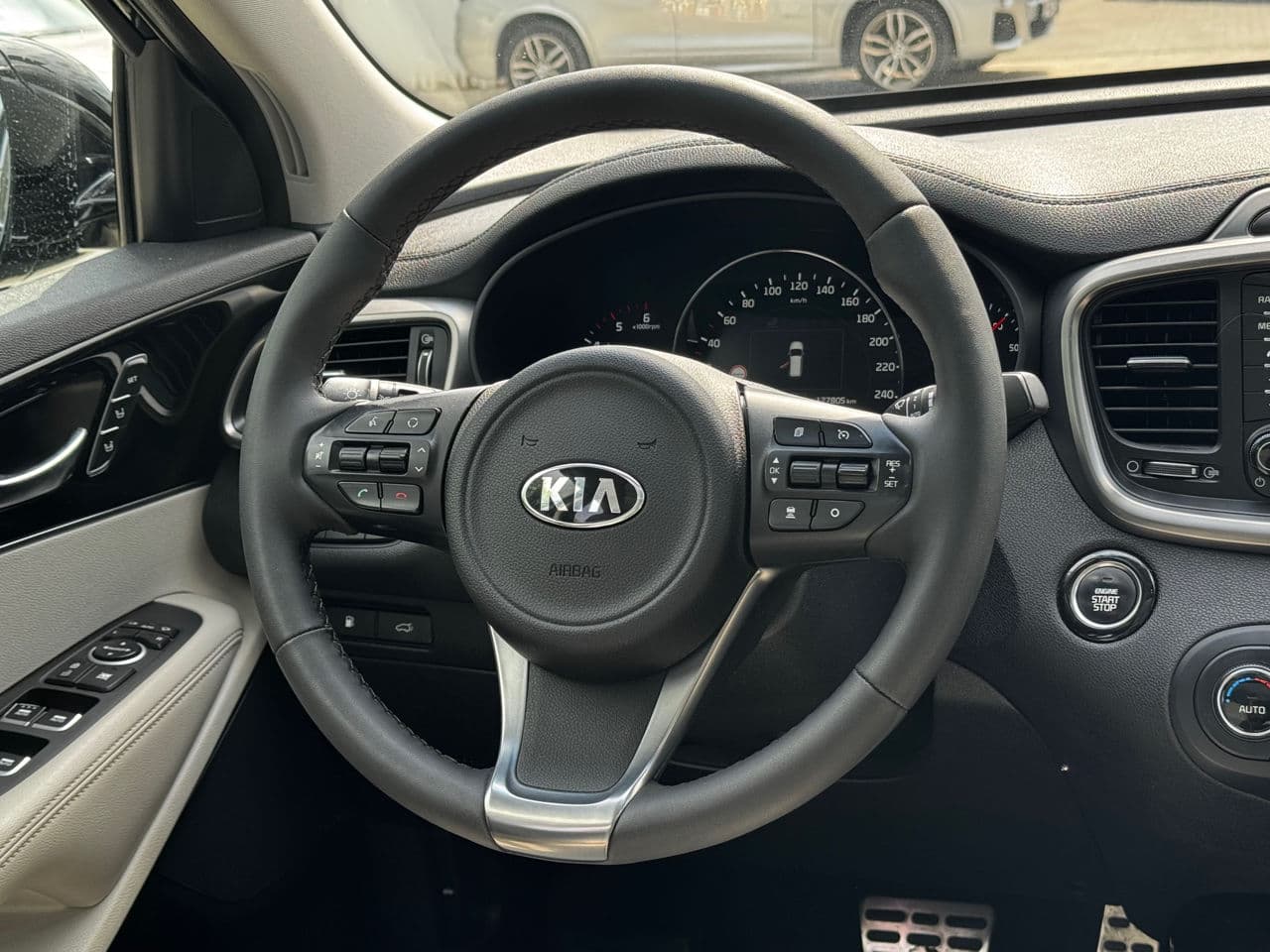 2016 Kia Sorento — Miniatură 7