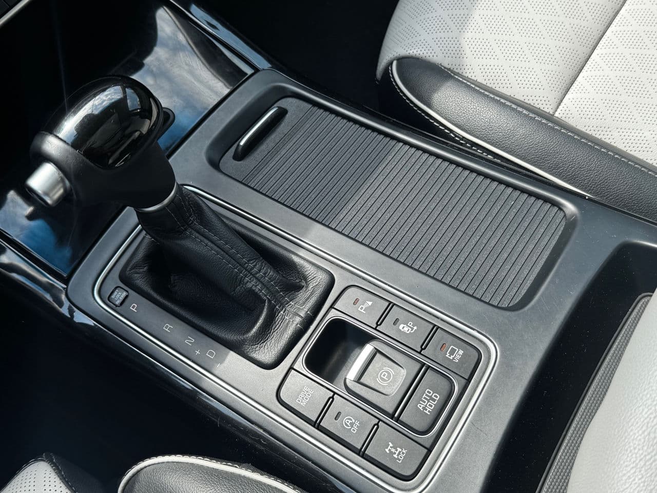2016 Kia Sorento — Miniatură 11