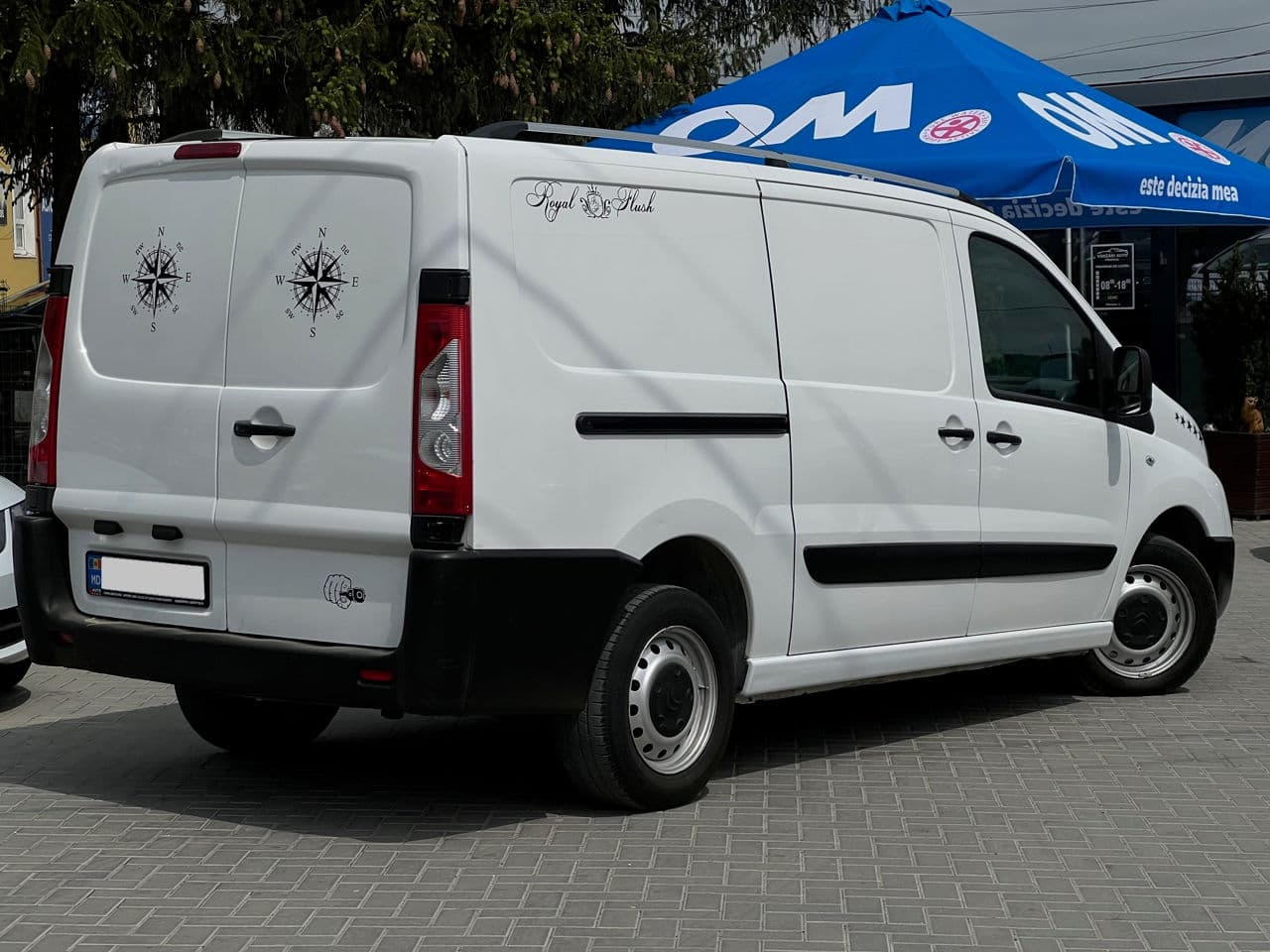 2015 Citroen Jumpy — Miniatură 2