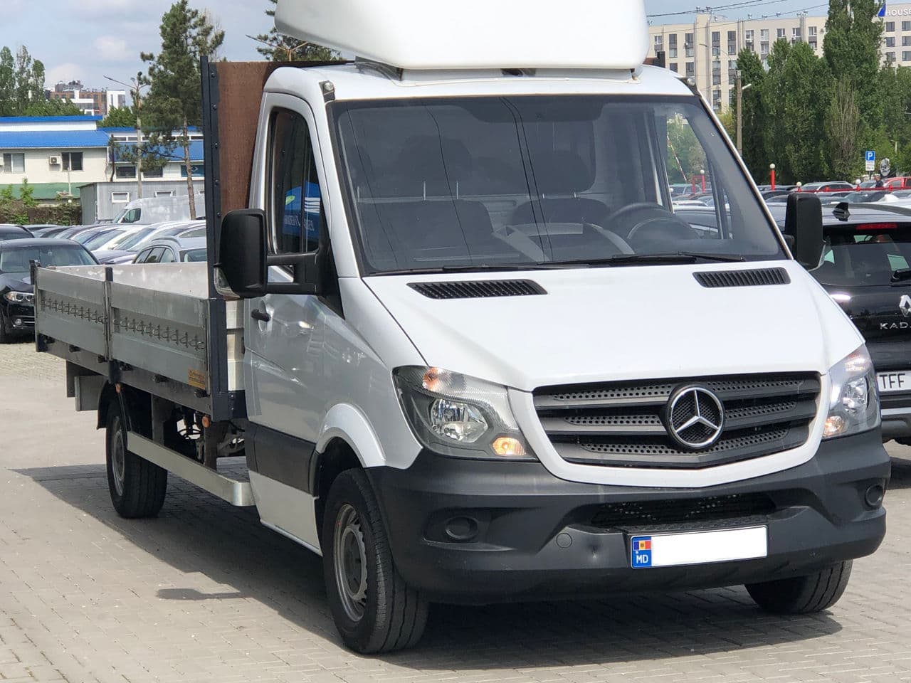 2016 Mercedes Sprinter — Miniatură 3