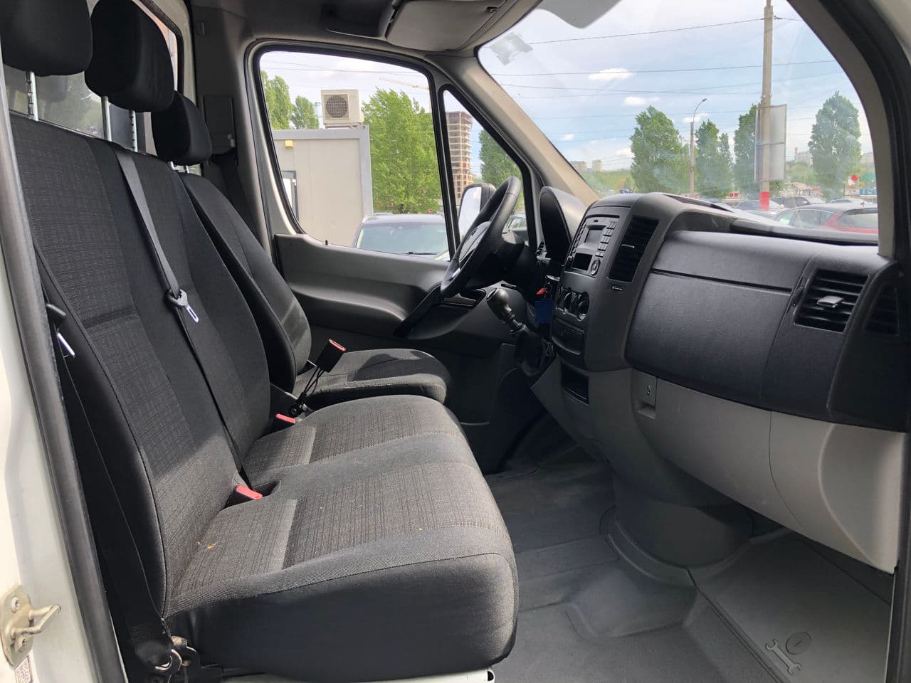 2016 Mercedes Sprinter — Miniatură 6
