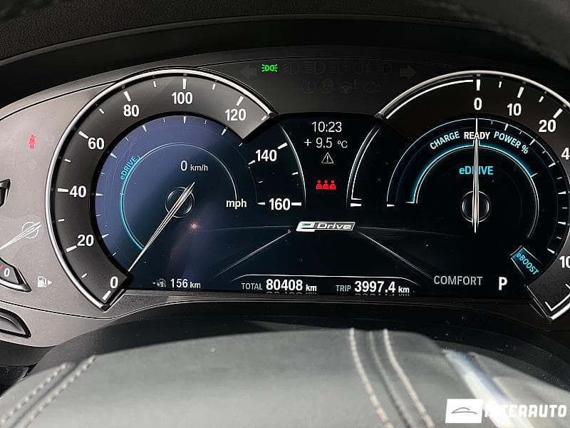 2018 BMW 530e — Miniatură 11