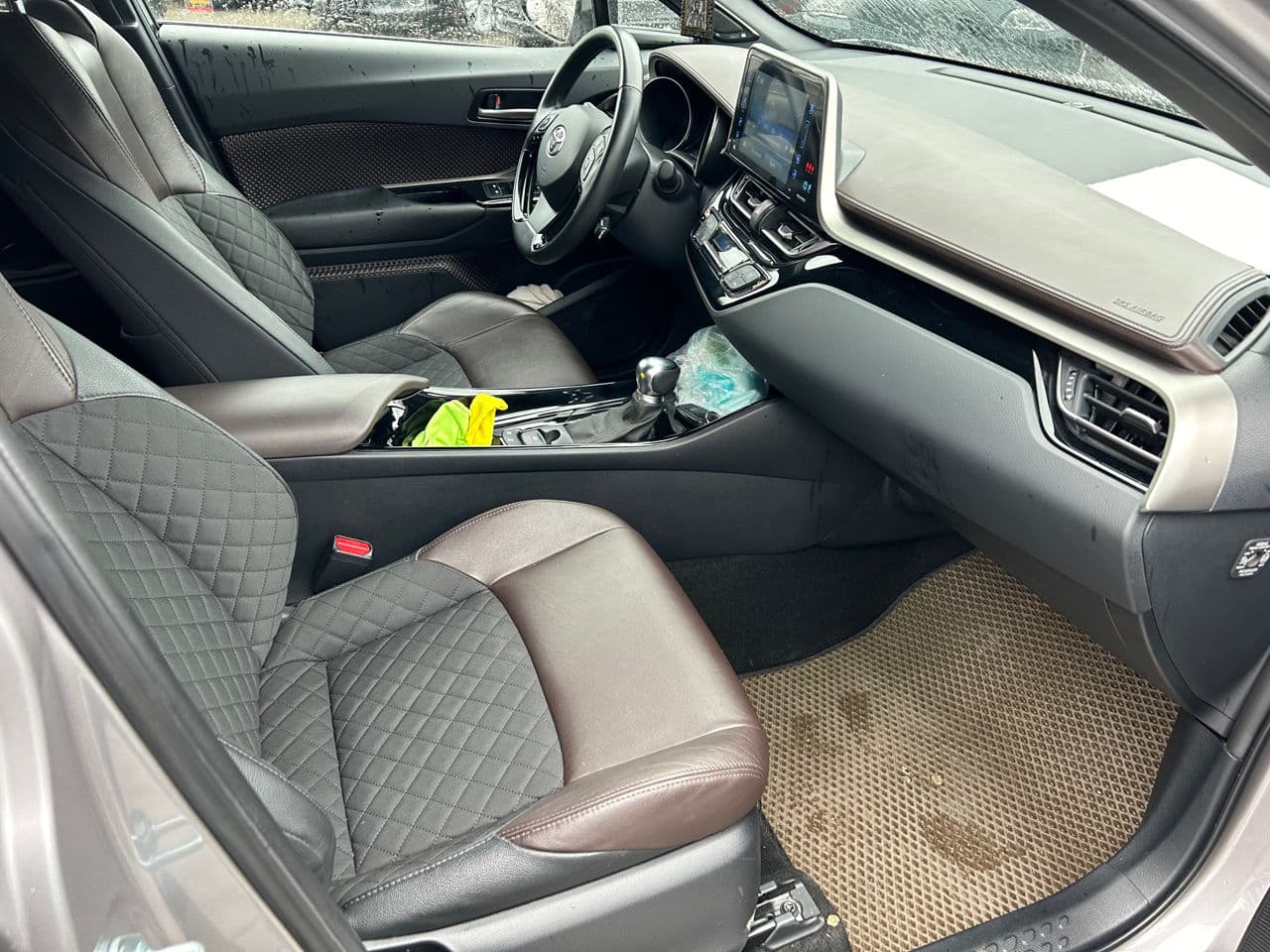2019 Toyota C-HR — Miniatură 13
