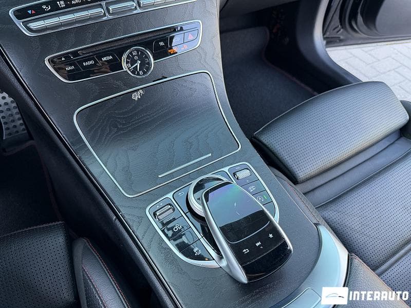 2018 Mercedes C 43 AMG — Miniatură 13