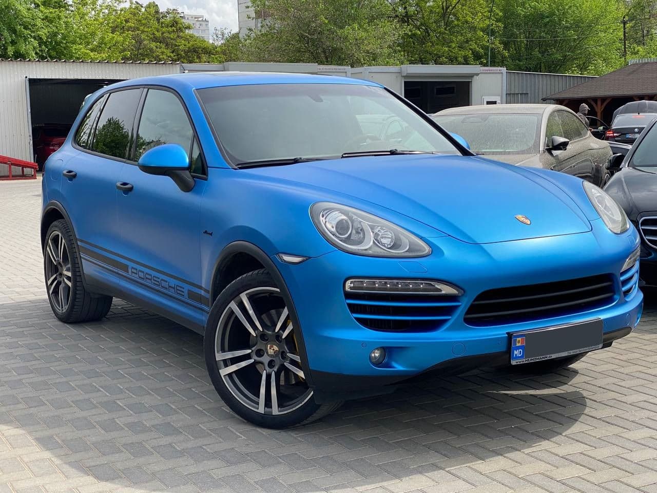 2012 Porsche Cayenne — Miniatură 3