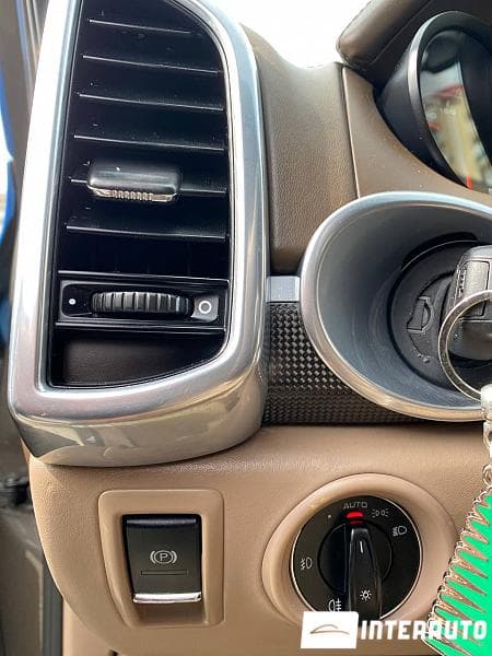 2012 Porsche Cayenne — Miniatură 12