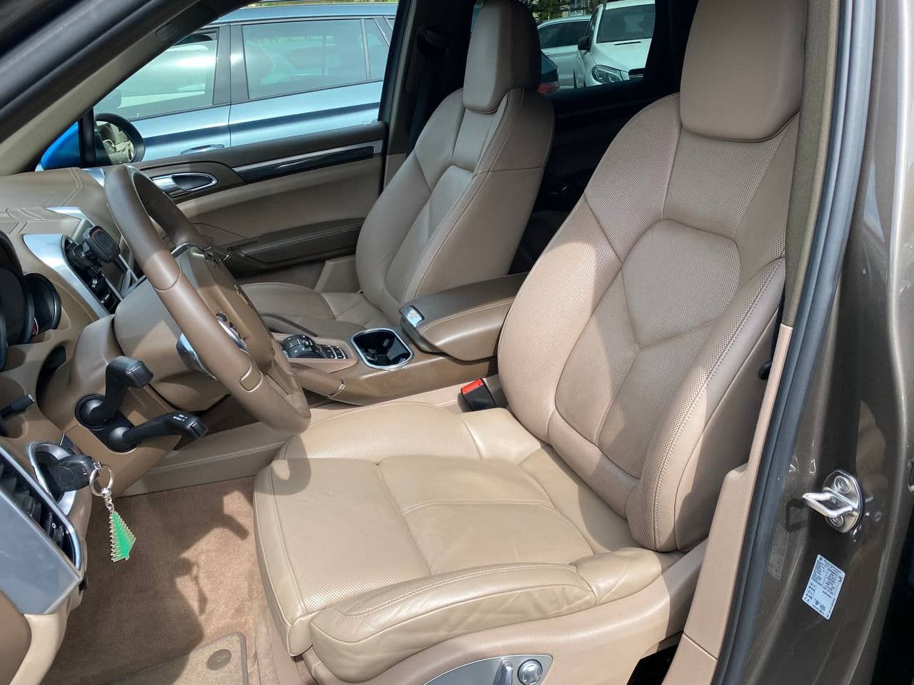 2012 Porsche Cayenne — Miniatură 6