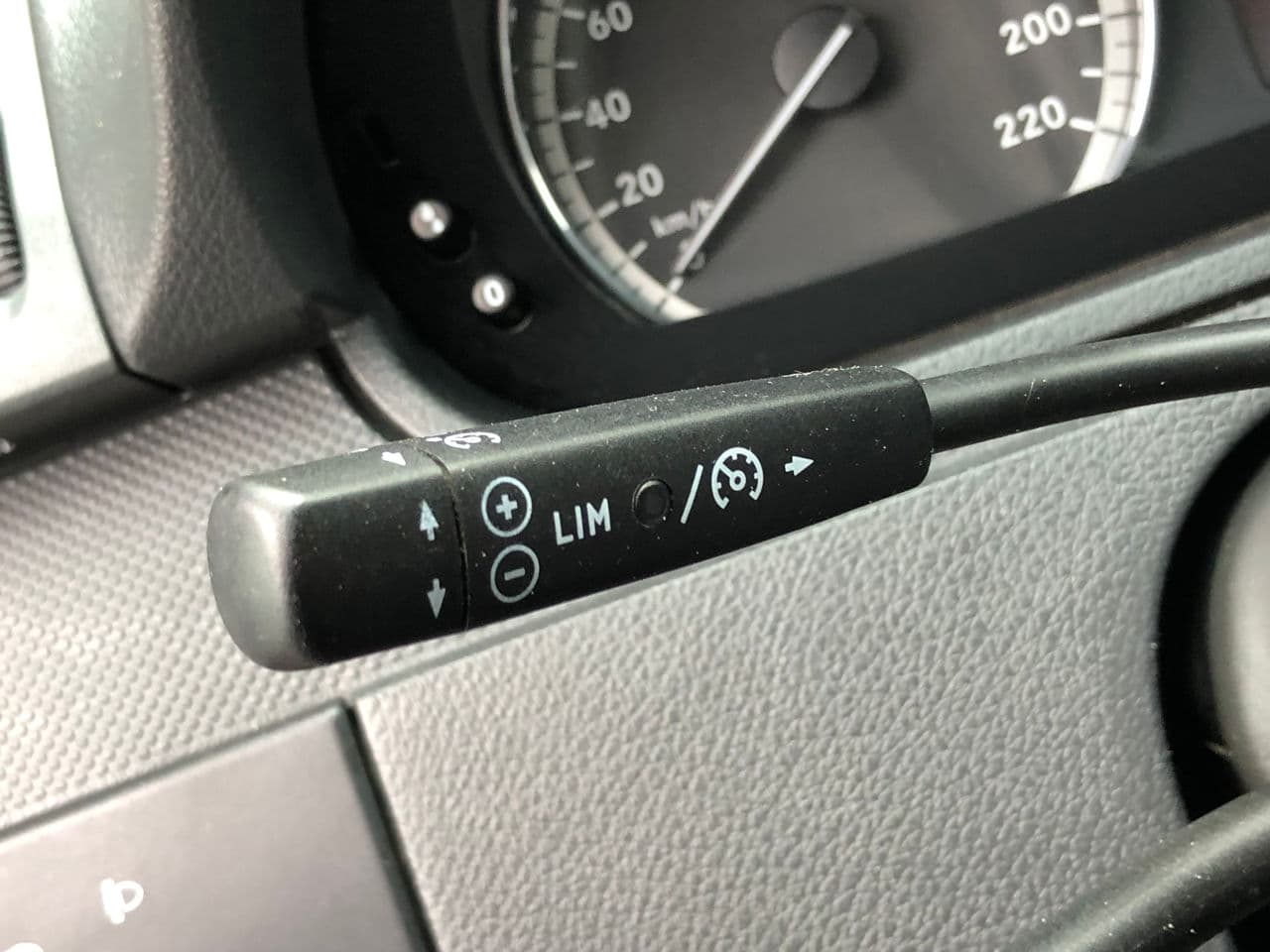 2013 Mercedes Vito — Miniatură 14