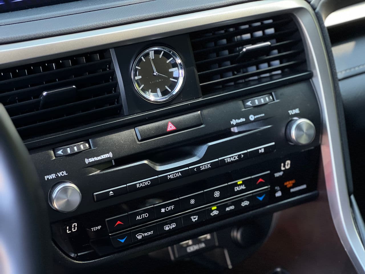 Lexus RX 450h 2021 — Миниатюра 13