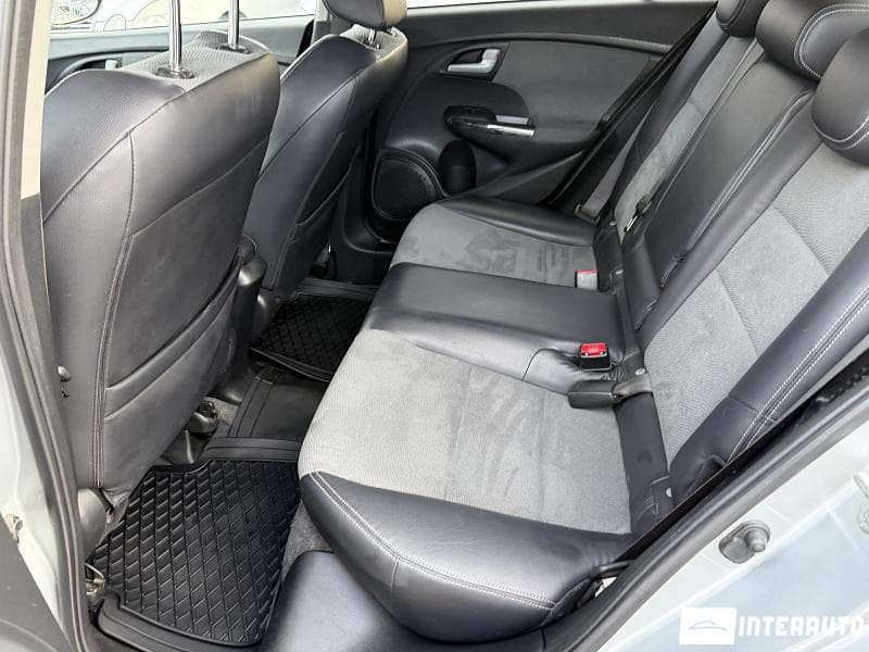 2012 Honda Insight — Miniatură 15