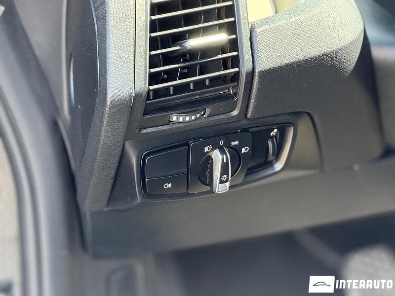 2014 BMW i3 — Miniatură 11