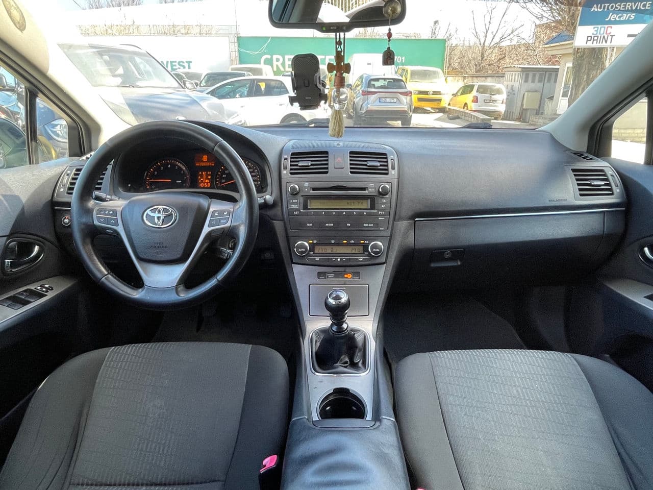 2009 Toyota Avensis — Miniatură 7