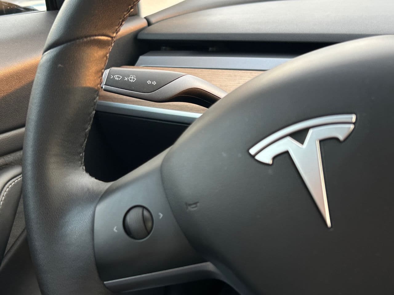 2020 Tesla Model 3 — Miniatură 8