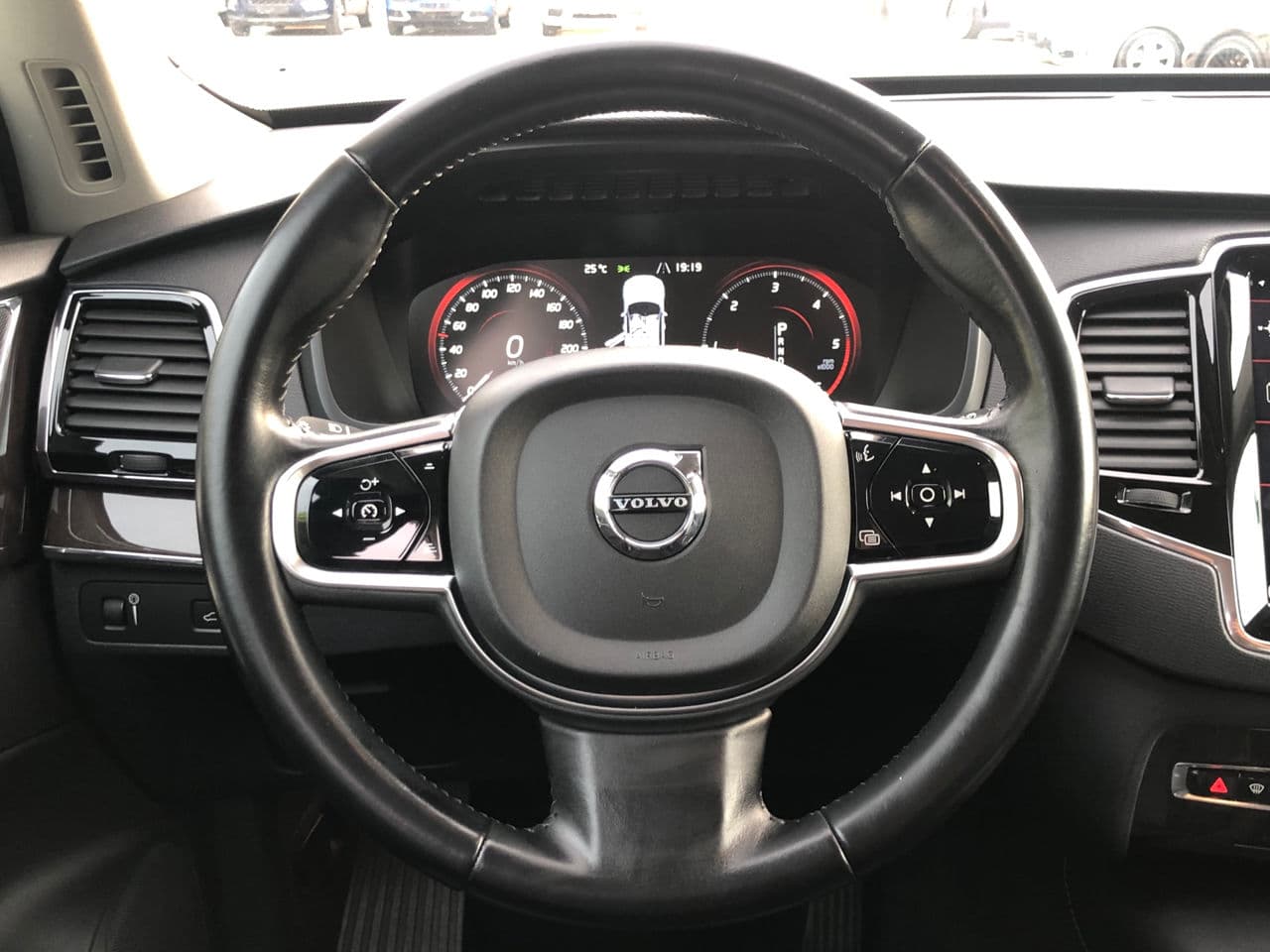 2016 Volvo XC 90 — Miniatură 7