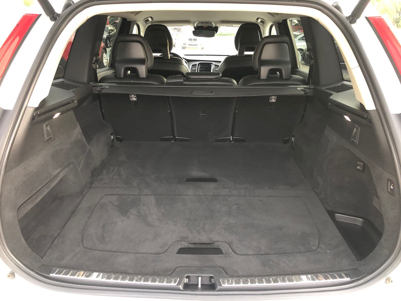 2016 Volvo XC 90 — Miniatură 17