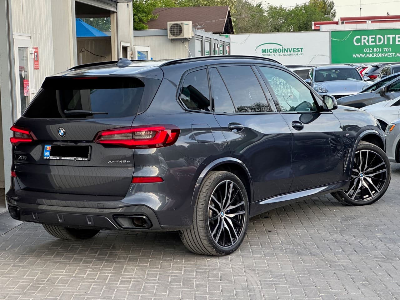 2020 BMW X5 4.5e — Miniatură 2