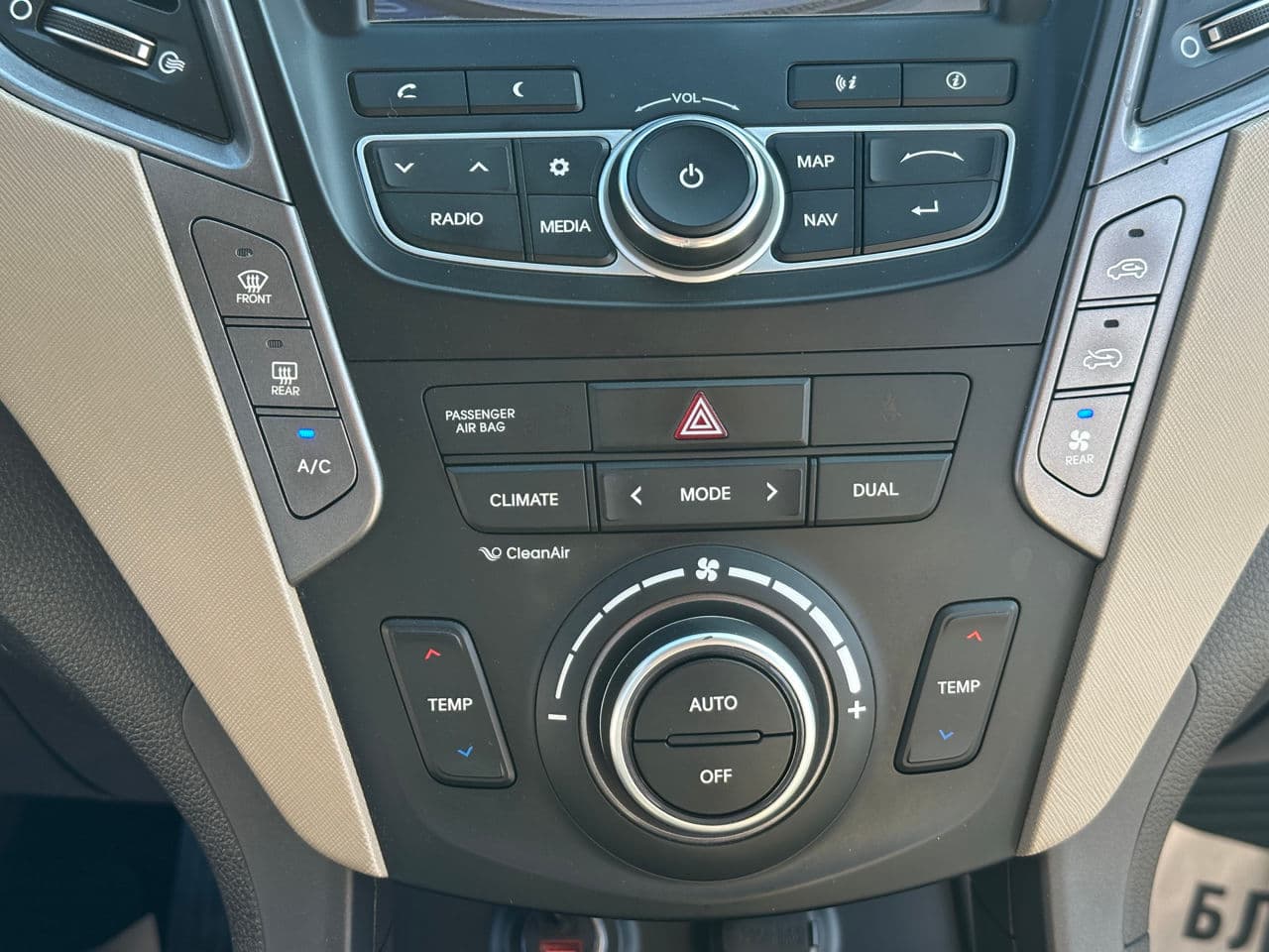 Hyundai Grand Santa Fe 2014 — Миниатюра 10