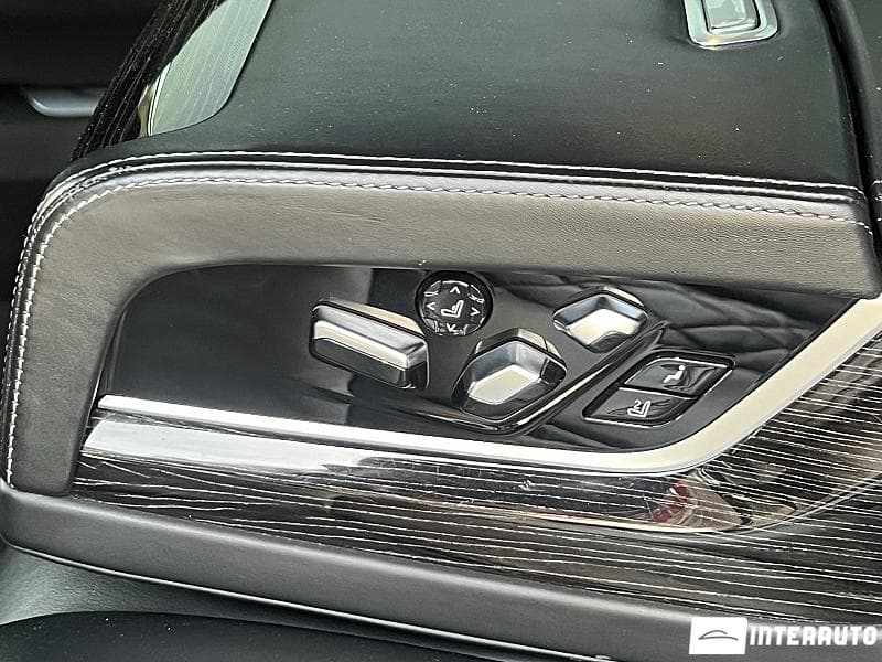 2017 BMW 740e — Miniatură 22