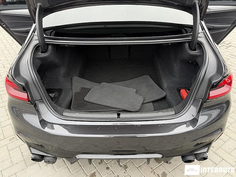 2017 BMW 525 — Miniatură 27