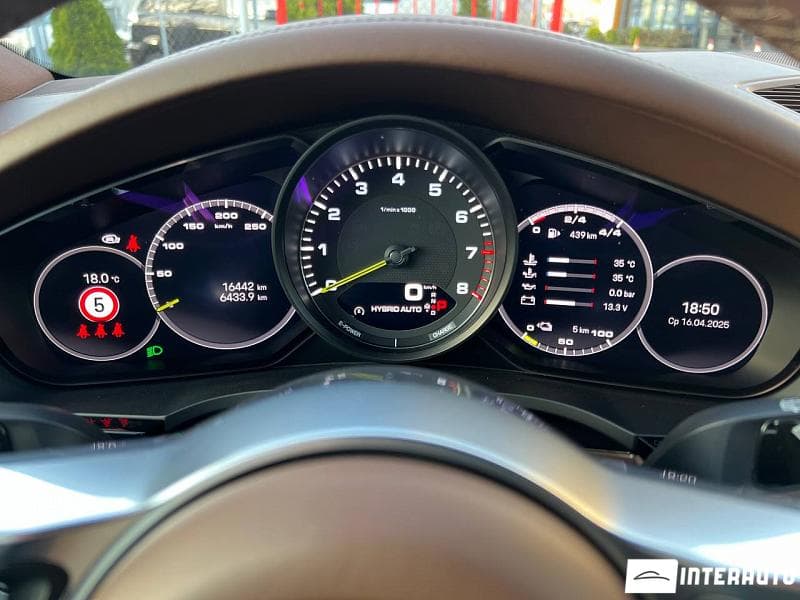 2022 Porsche Cayenne E-Hybrid — Miniatură 11