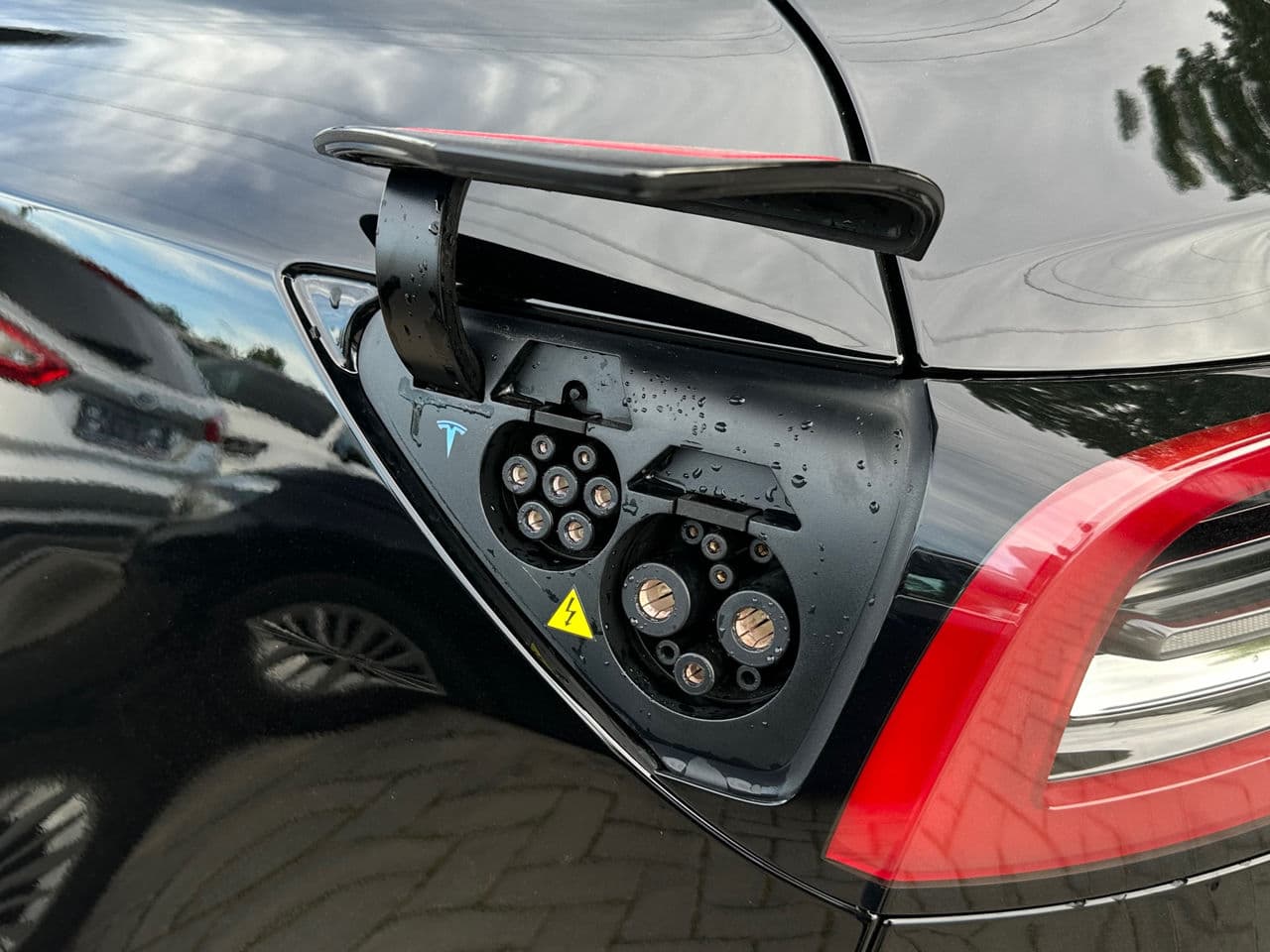 2023 Tesla Model 3 — Miniatură 17