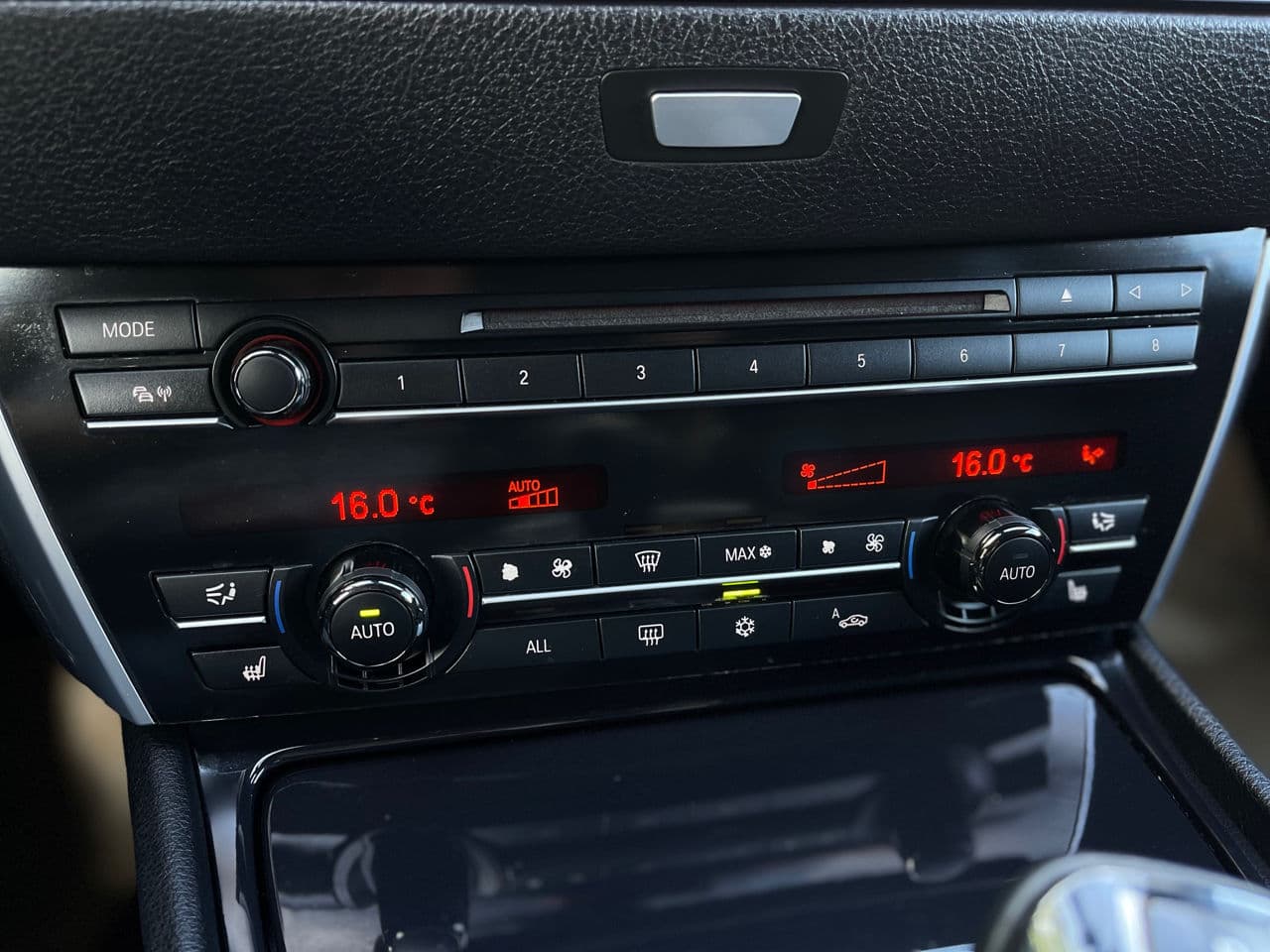 BMW 530 GT 2010 — Миниатюра 15