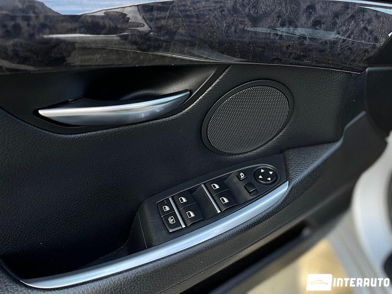 BMW 530 GT 2010 — Миниатюра 7