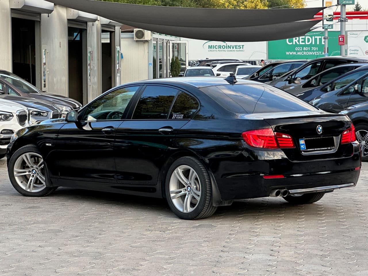 BMW 520 2011 — Миниатюра 4