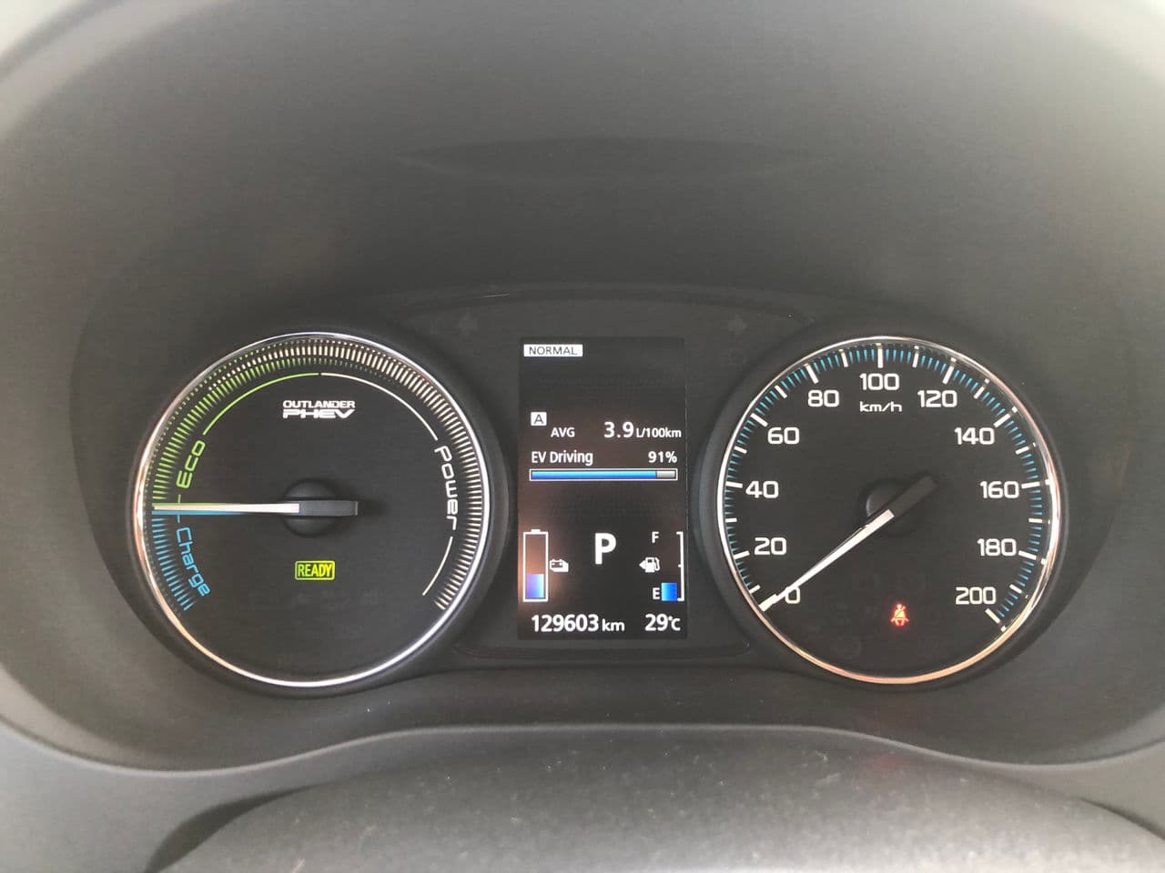 2016 Mitsubishi Outlander — Miniatură 9